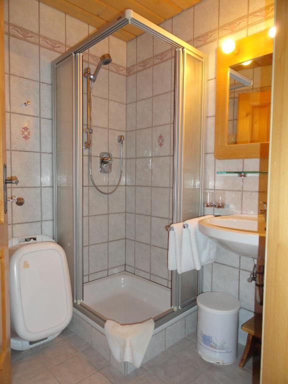 Baby- Und Kinderhof Aicherbauer Seeham Cameră foto