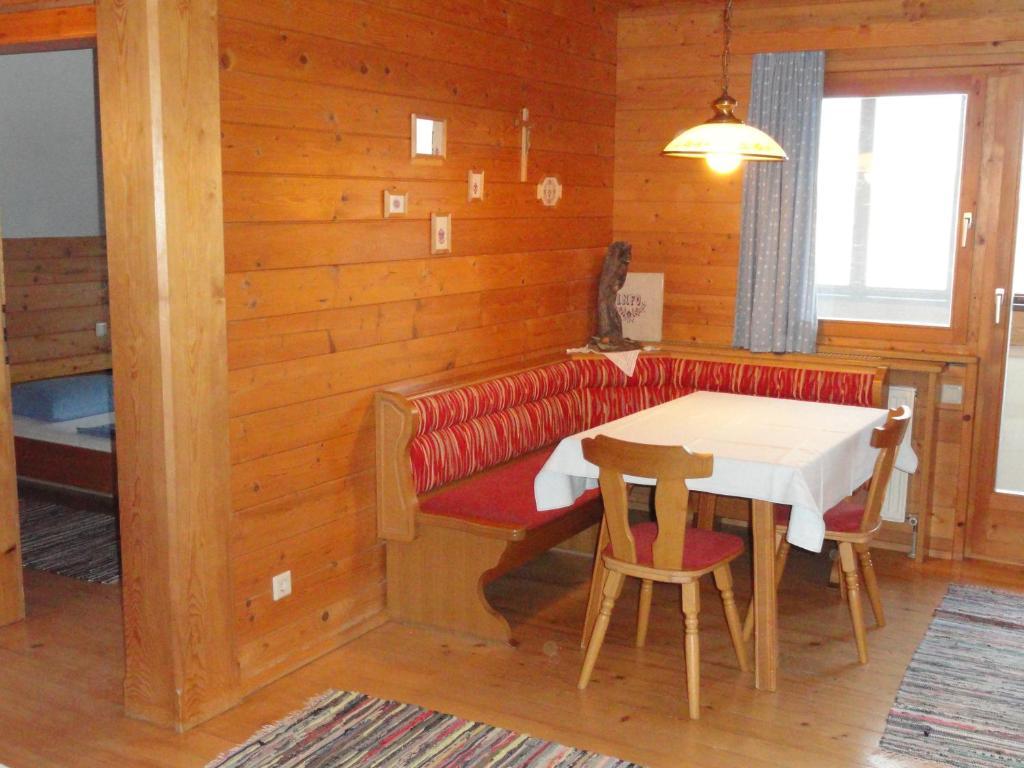 Baby- Und Kinderhof Aicherbauer Seeham Cameră foto